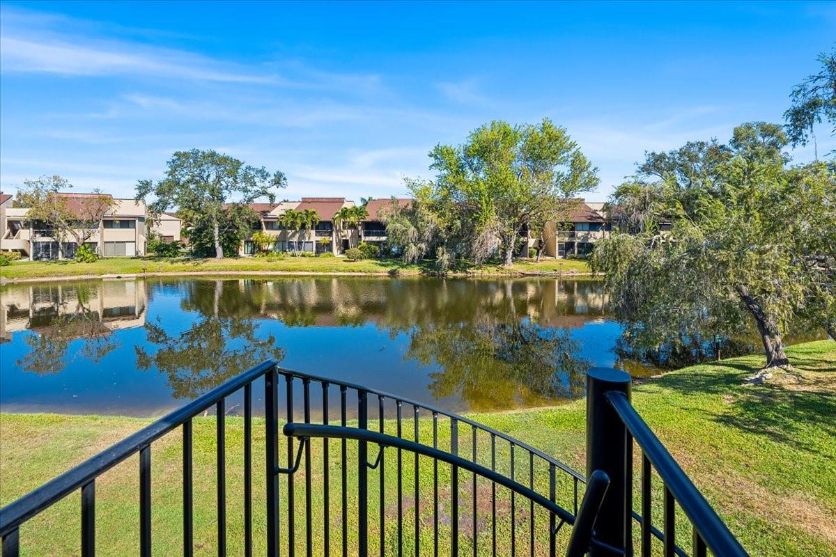 Image 12 of 42 For 875 Village Drive N 204