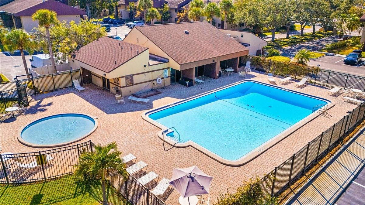 Image 29 of 42 For 875 Village Drive N 204