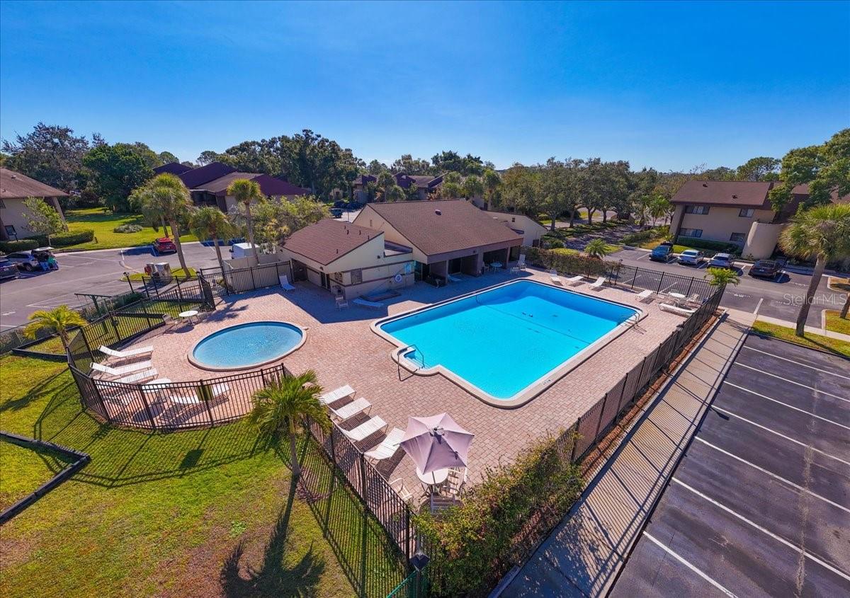 Image 30 of 42 For 875 Village Drive N 204