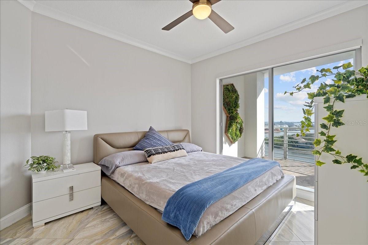 Image 15 of 48 For 449 12th Street 1804