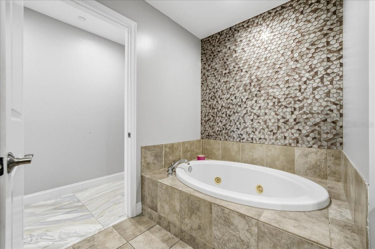 Image 20 of 48 For 449 12th Street 1804