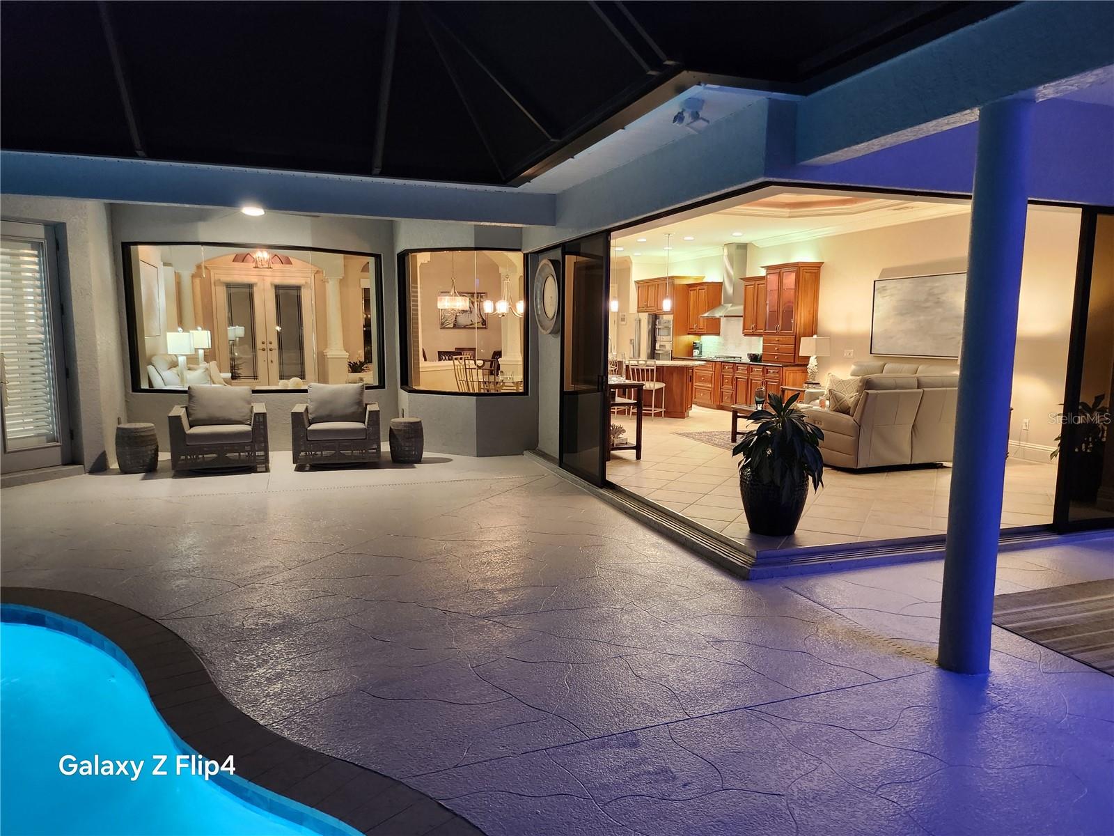 Image 15 of 51 For 6915 Brier Creek Court