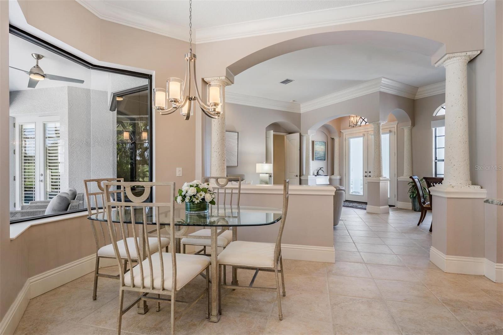 Image 18 of 51 For 6915 Brier Creek Court