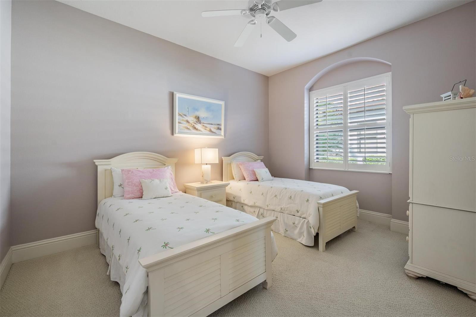 Image 34 of 51 For 6915 Brier Creek Court