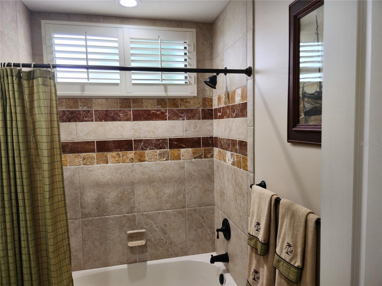 Image 35 of 51 For 6915 Brier Creek Court