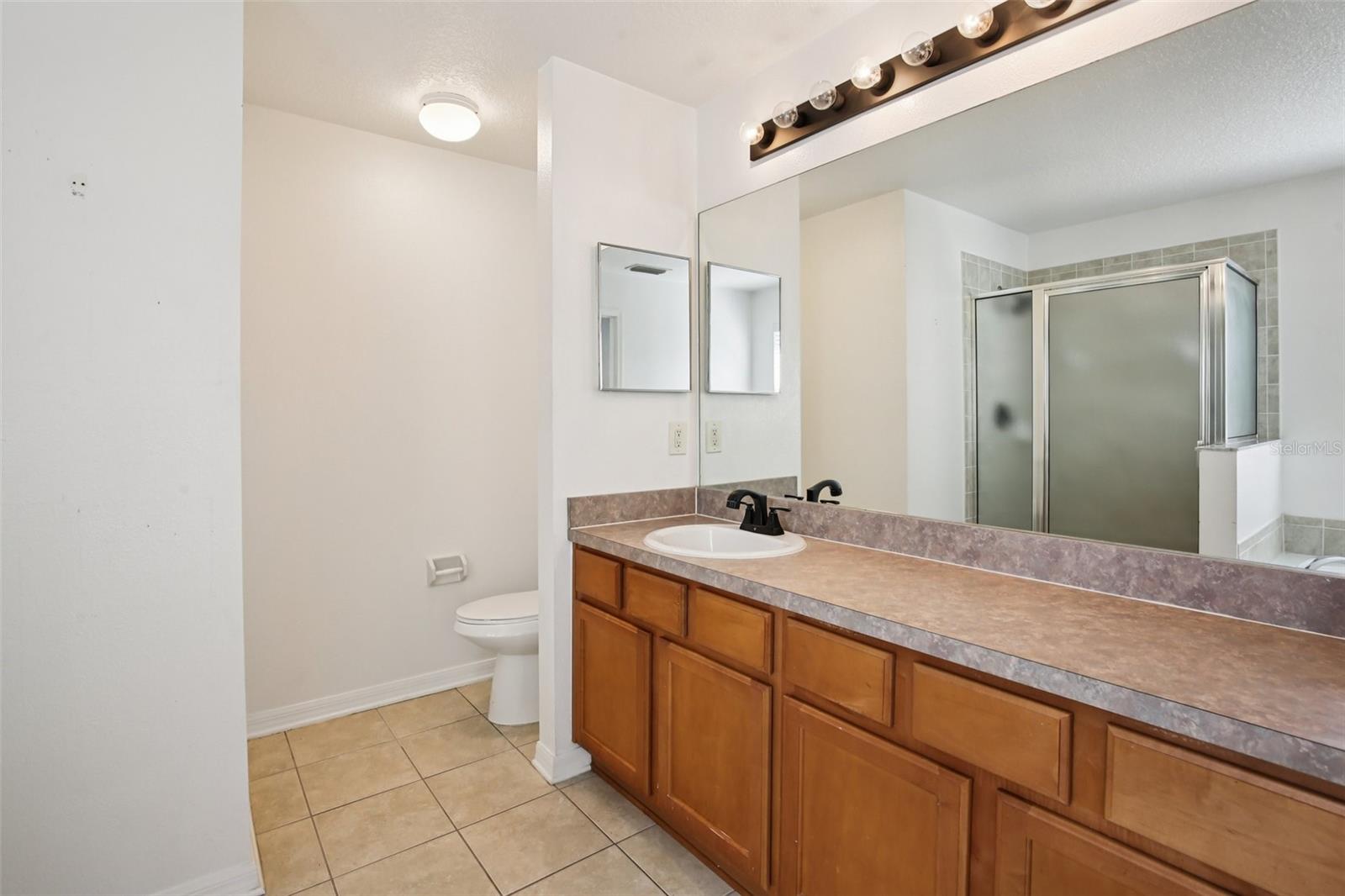 Image 12 of 35 For 10545 Shady Falls Court