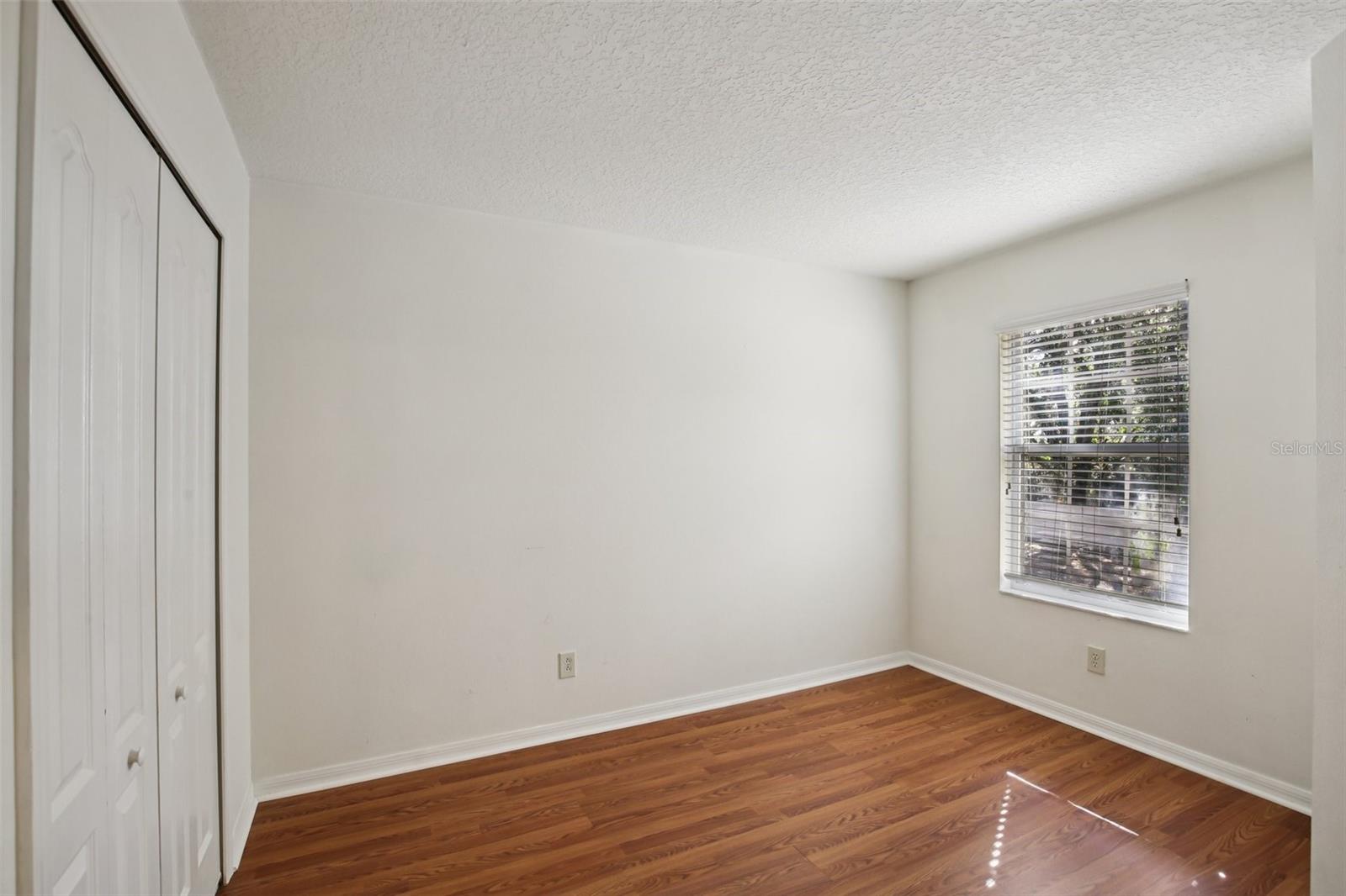 Image 20 of 35 For 10545 Shady Falls Court