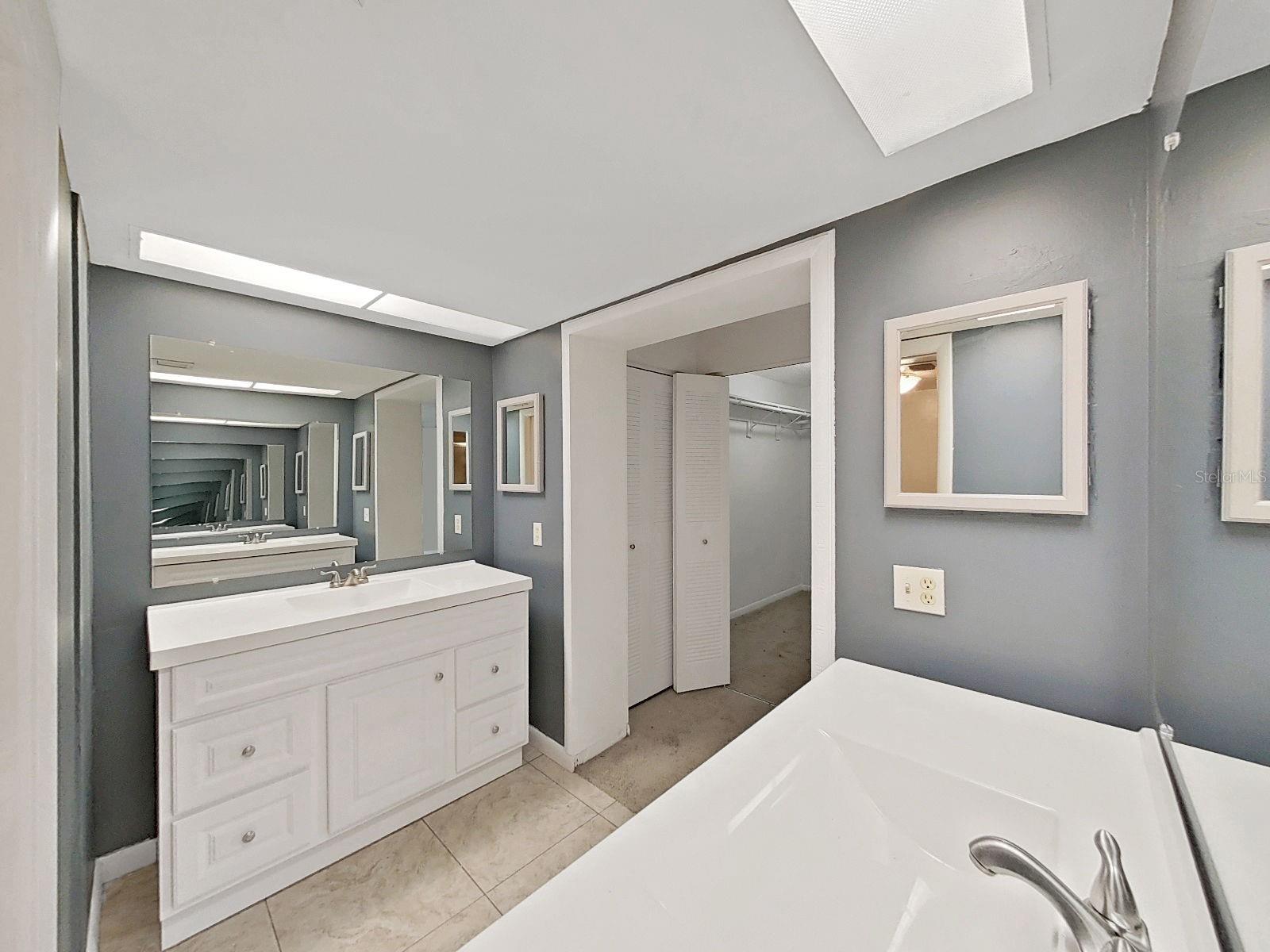 Image 16 of 24 For 700 Starkey Road 624