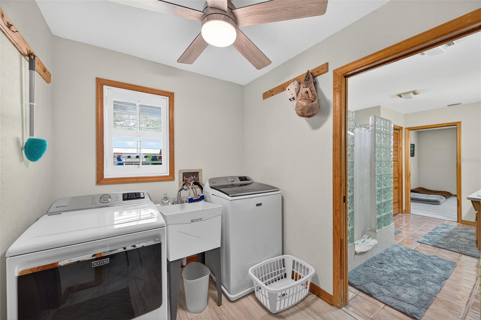 Image 36 of 57 For 1312 Grove Avenue