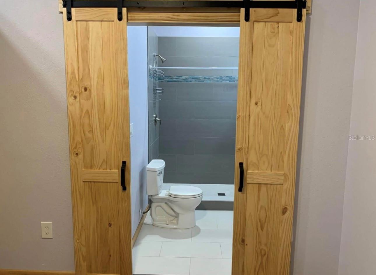 Image 51 of 57 For 1312 Grove Avenue