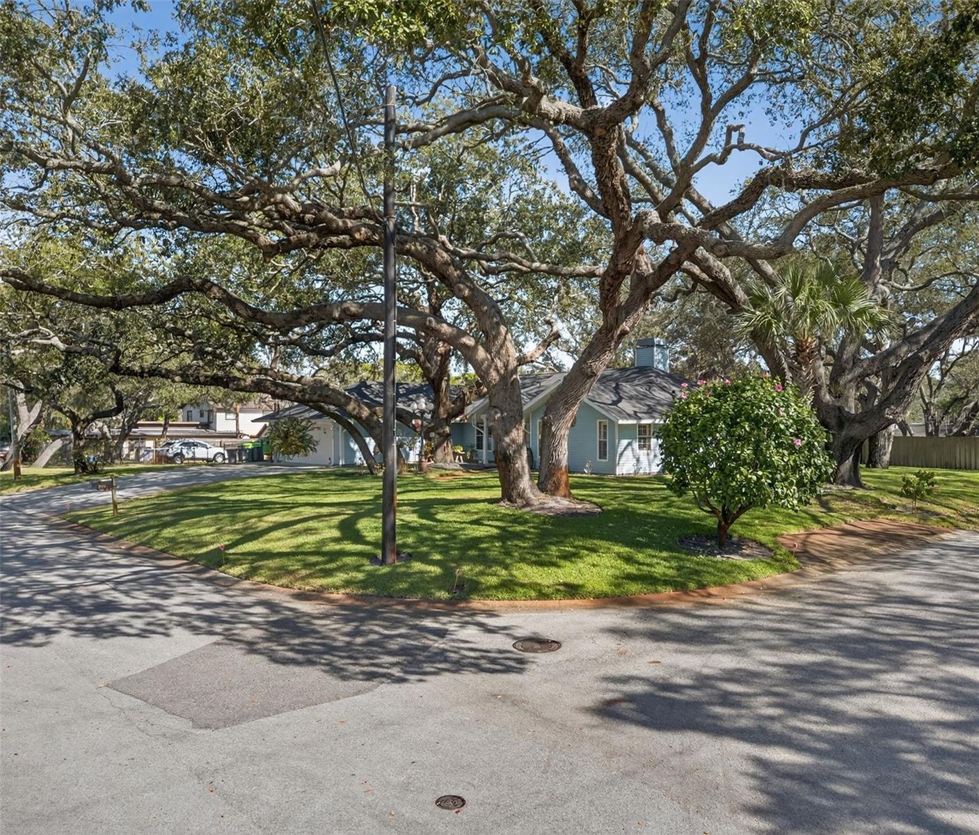 Image 9 of 57 For 1312 Grove Avenue