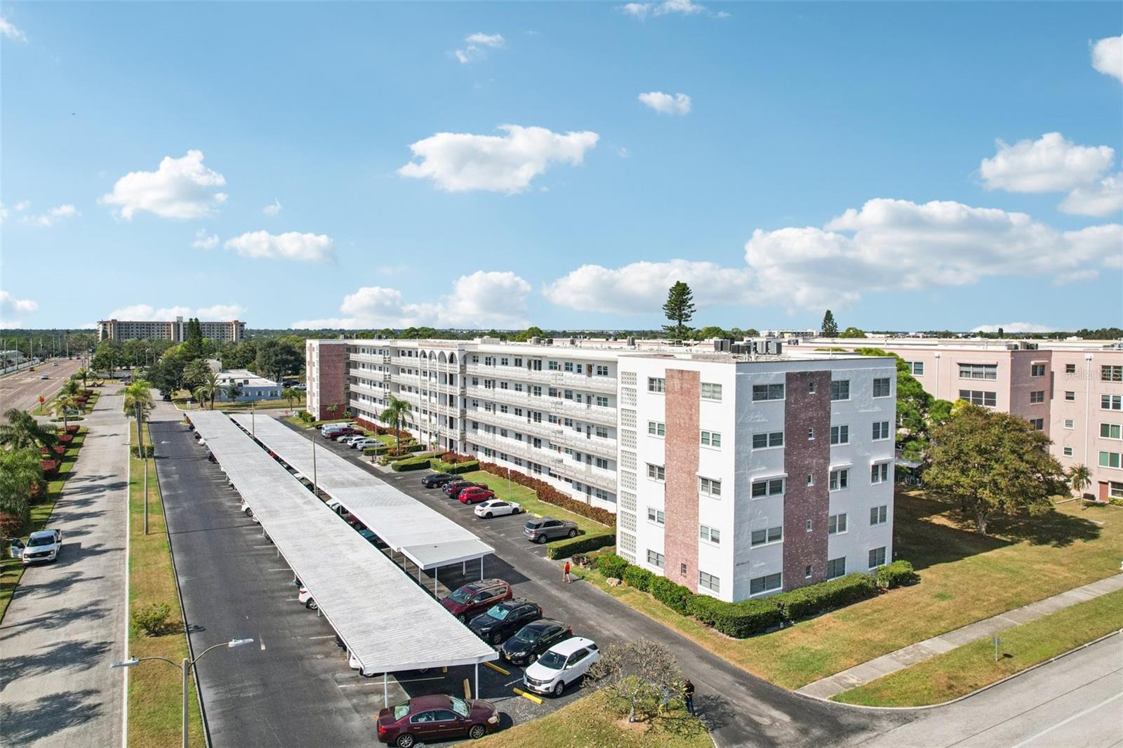 Image 53 of 76 For 5501 80th Street N 505