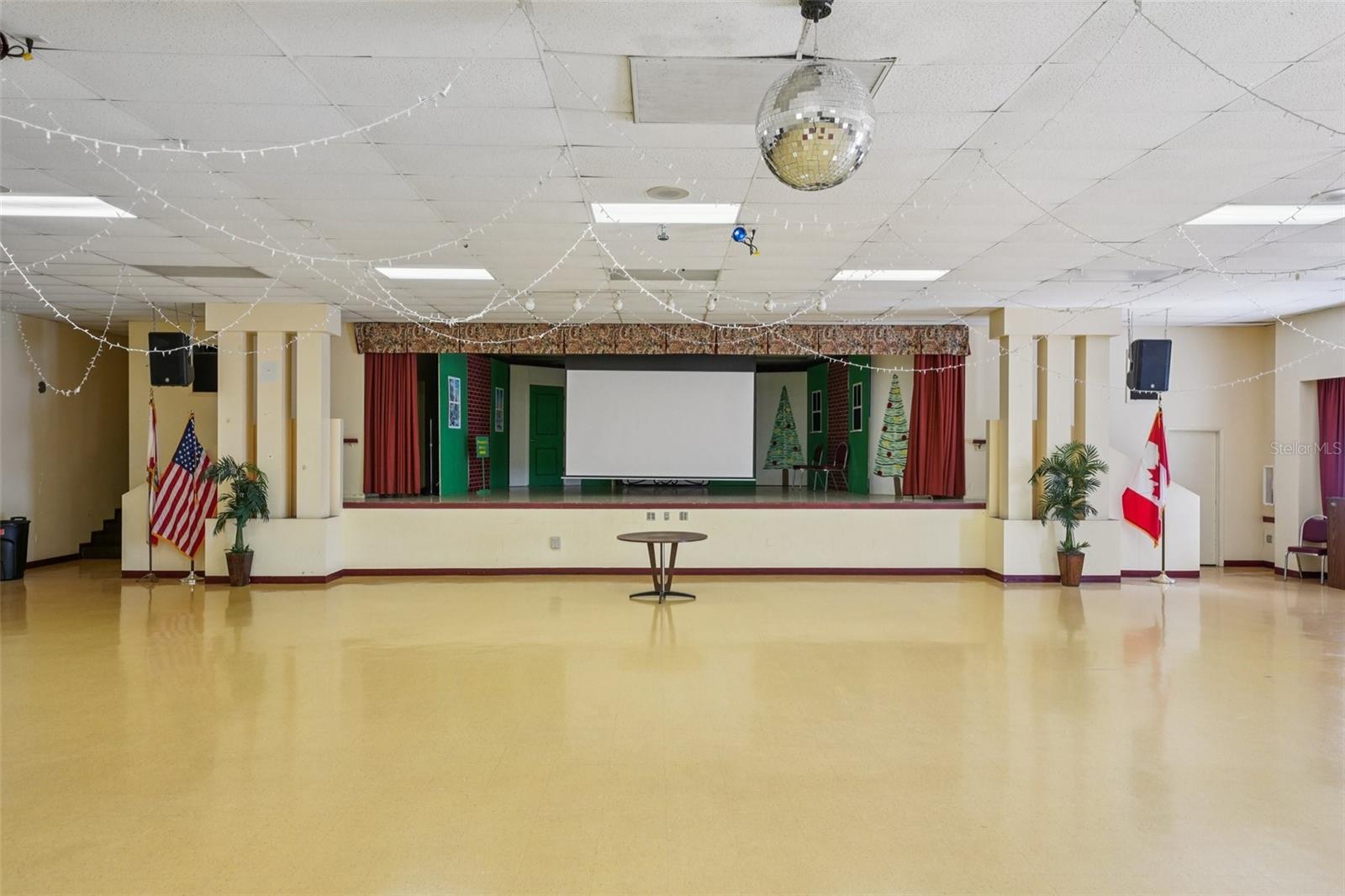 Image 66 of 76 For 5501 80th Street N 505