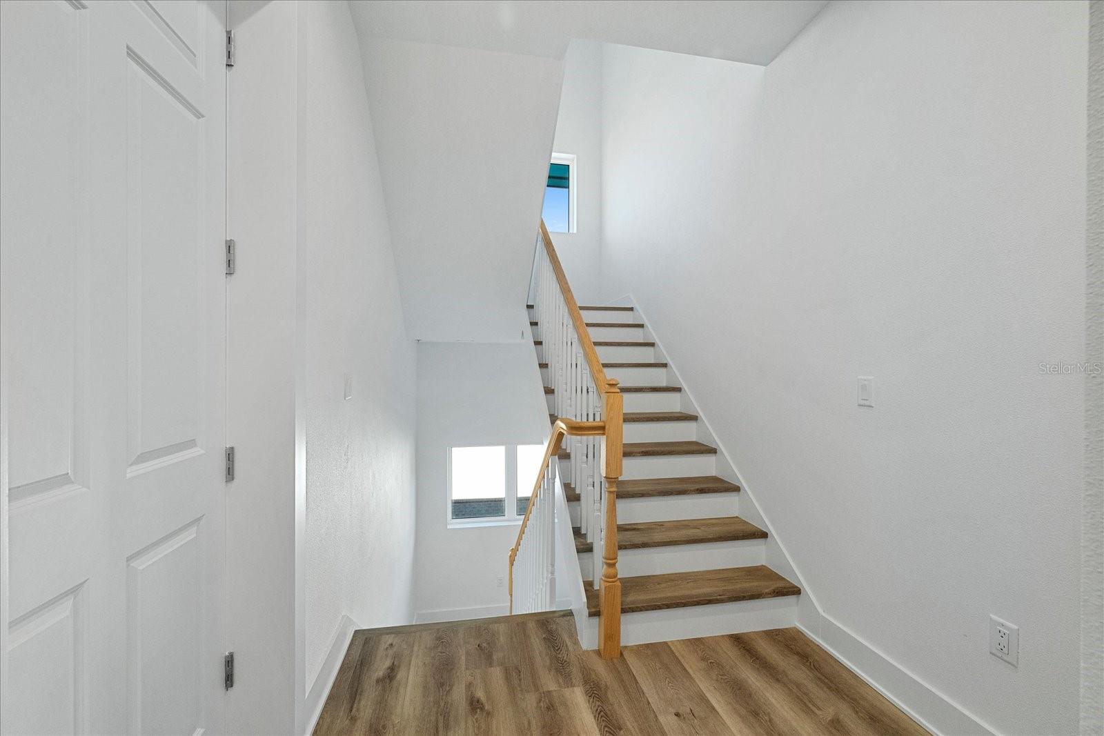 Image 17 of 49 For 15405 Gulf Boulevard B2