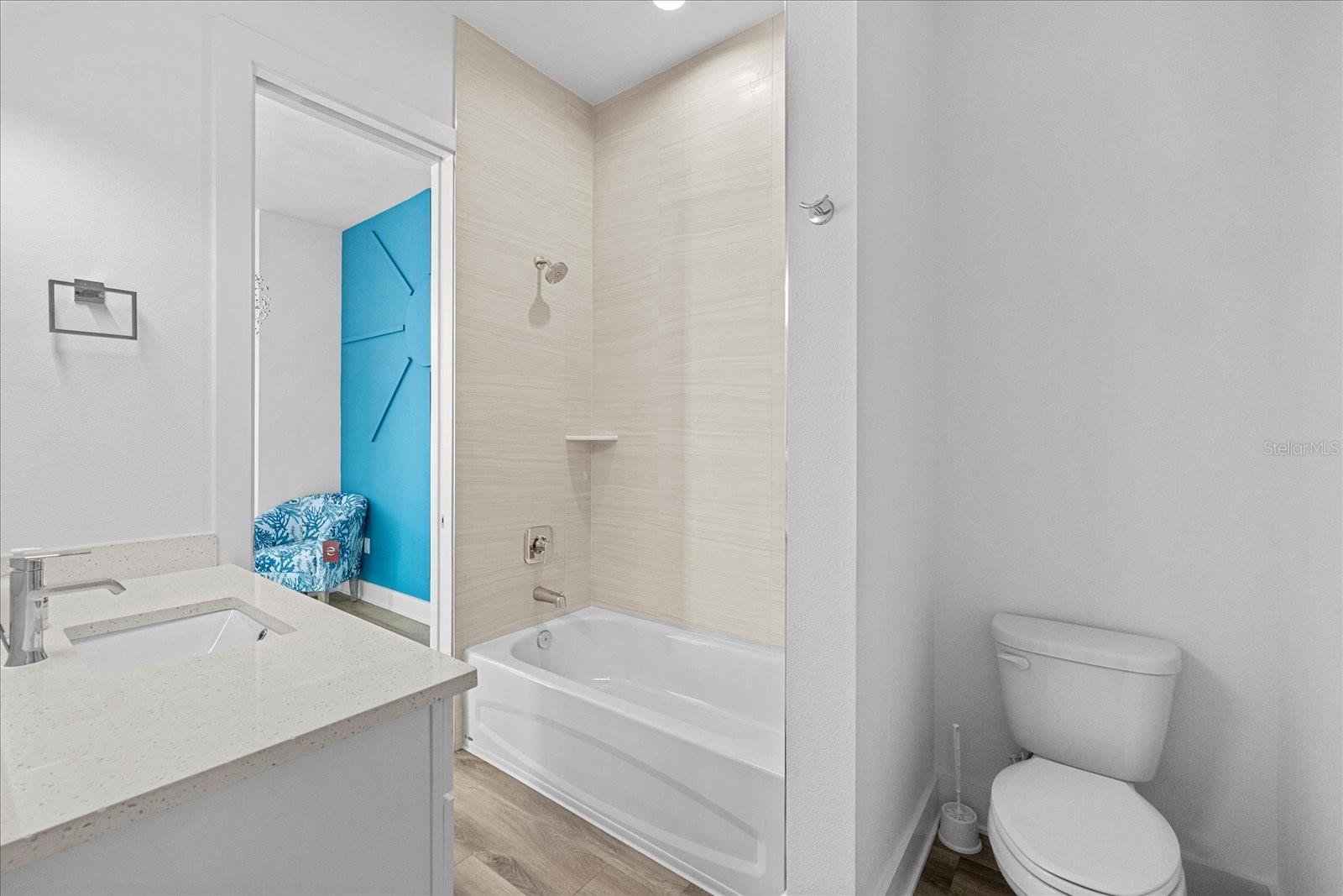 Image 21 of 49 For 15405 Gulf Boulevard B2