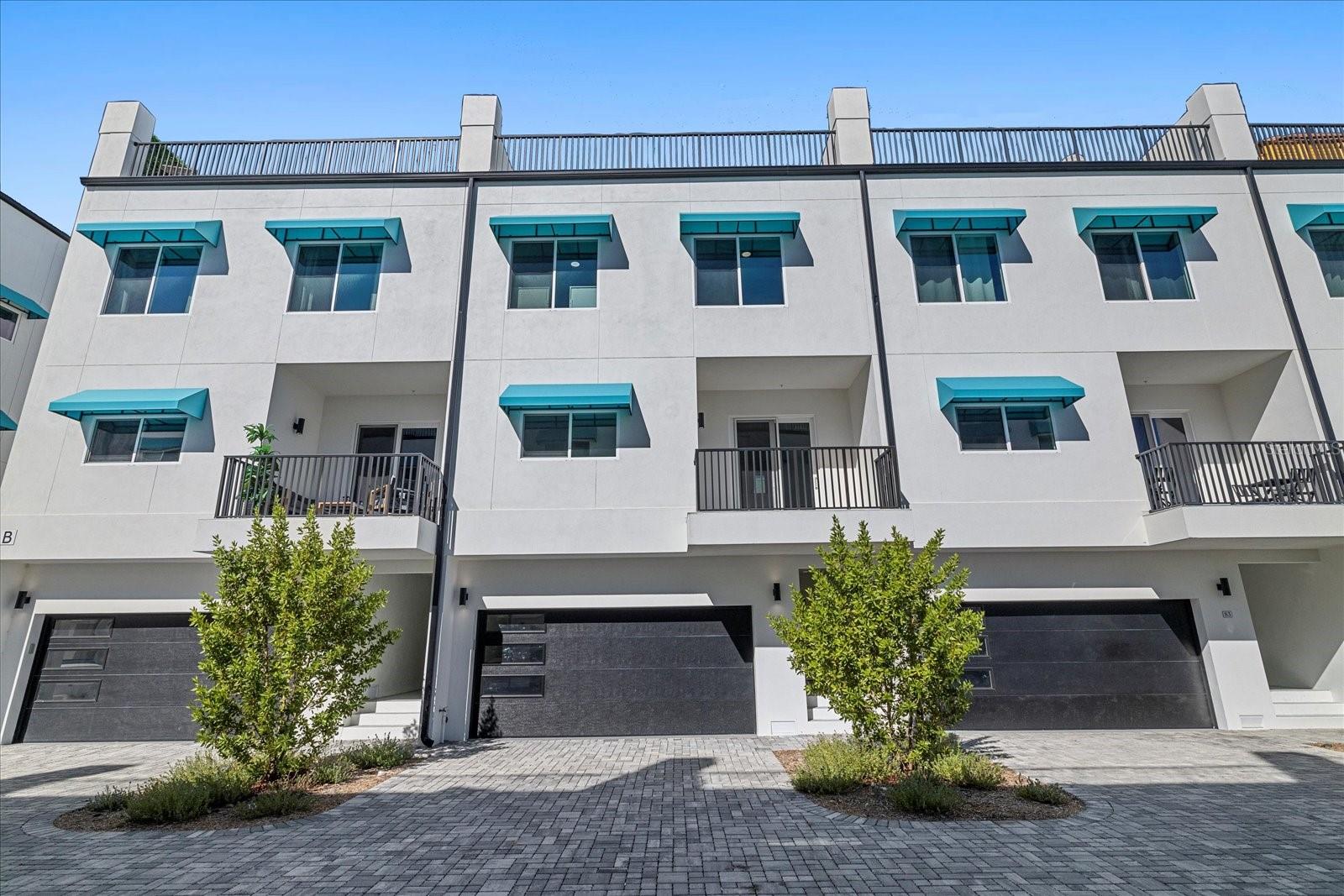 Image 3 of 49 For 15405 Gulf Boulevard B2