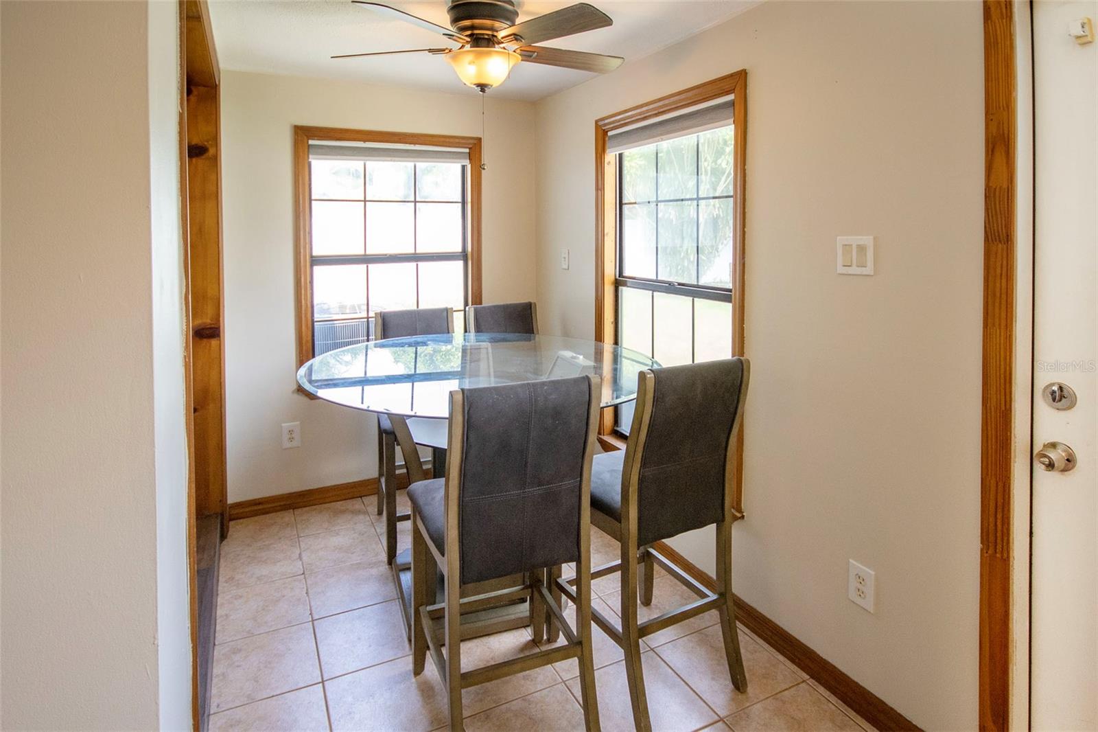 Image 15 of 29 For 1725 Bradshaw Lane N