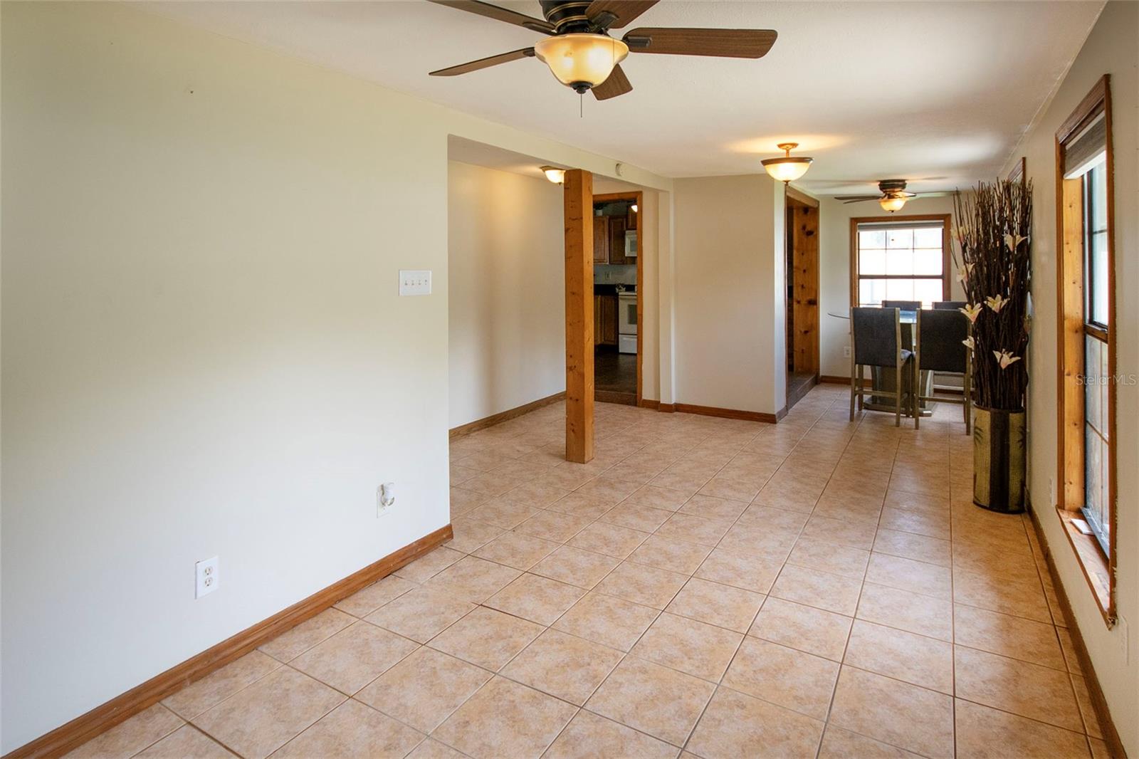 Image 16 of 29 For 1725 Bradshaw Lane N