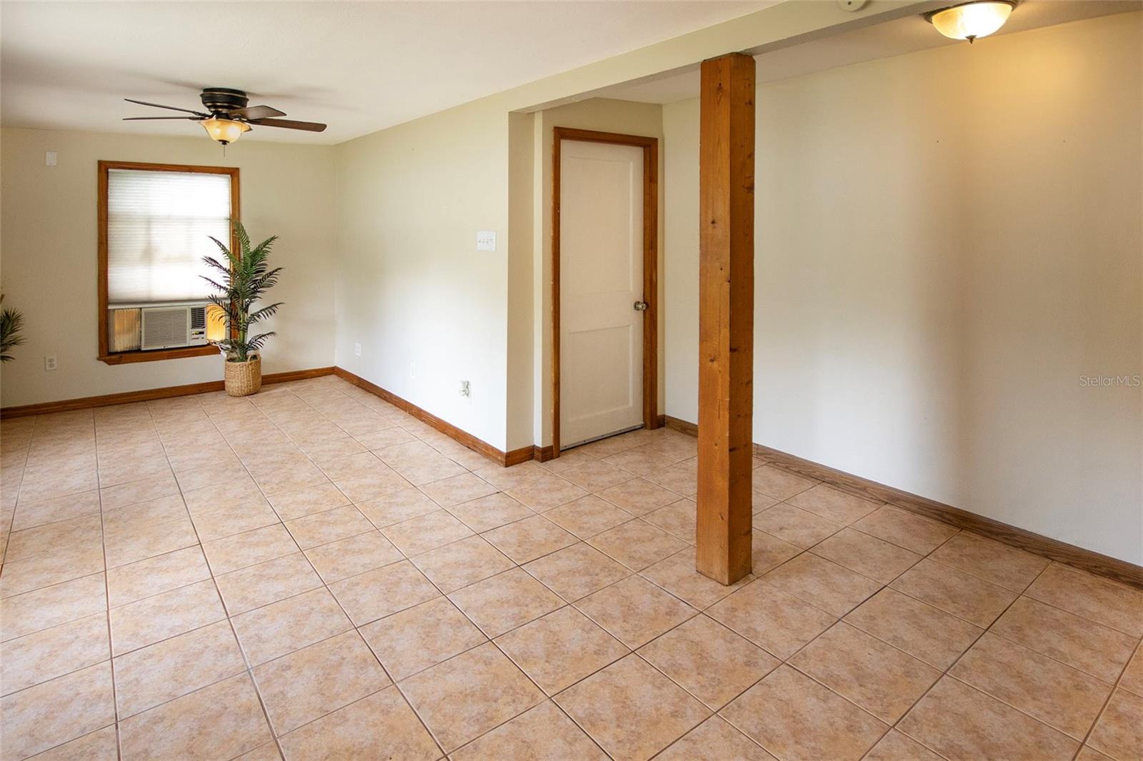 Image 18 of 29 For 1725 Bradshaw Lane N