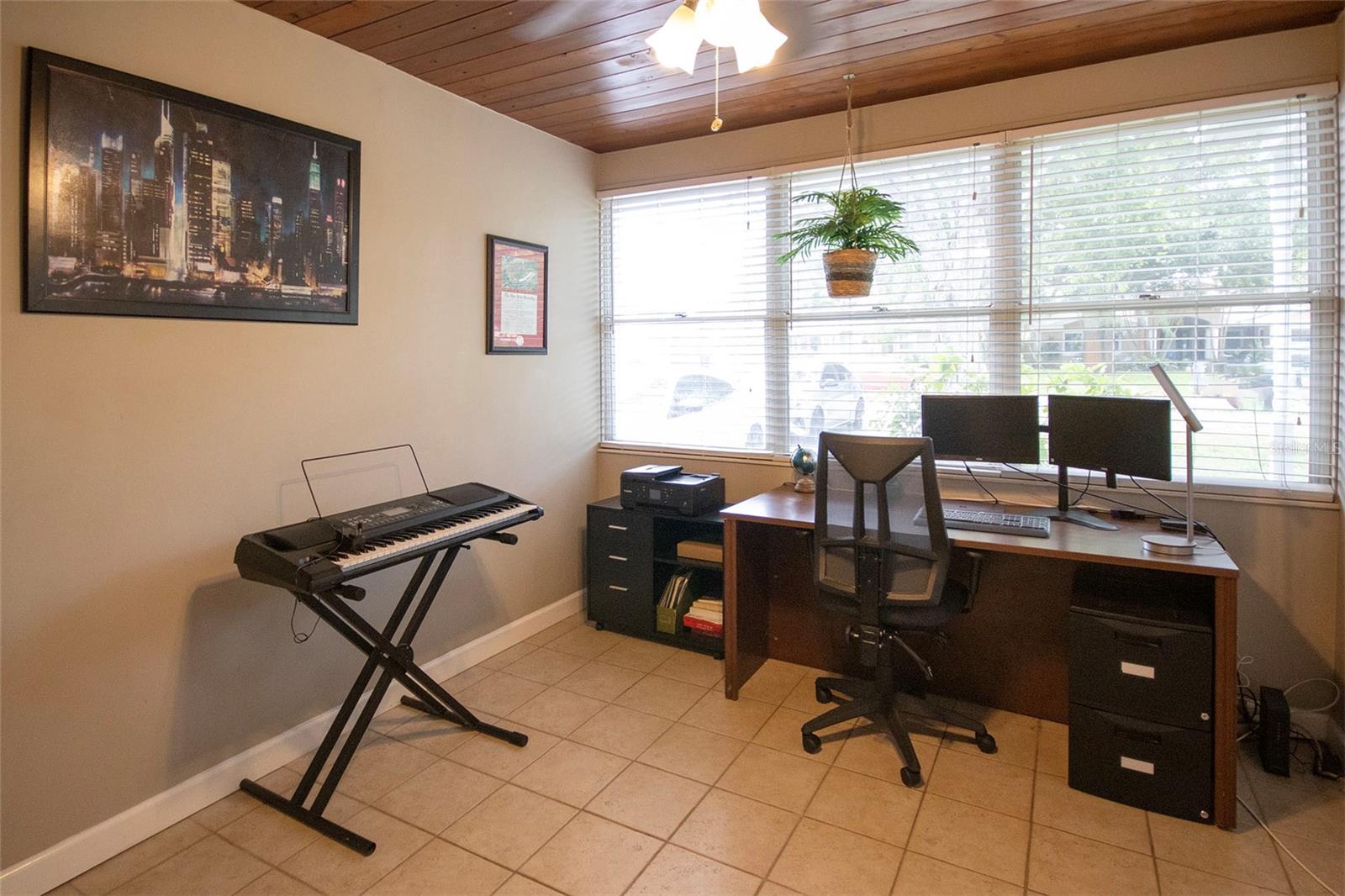 Image 8 of 29 For 1725 Bradshaw Lane N