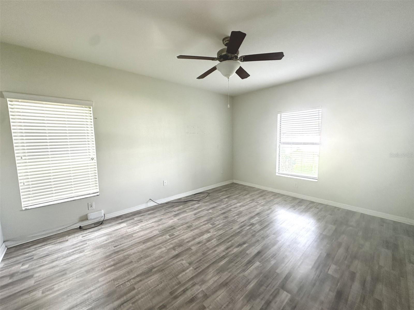 Image 4 of 16 For 20031 Date Palm Way