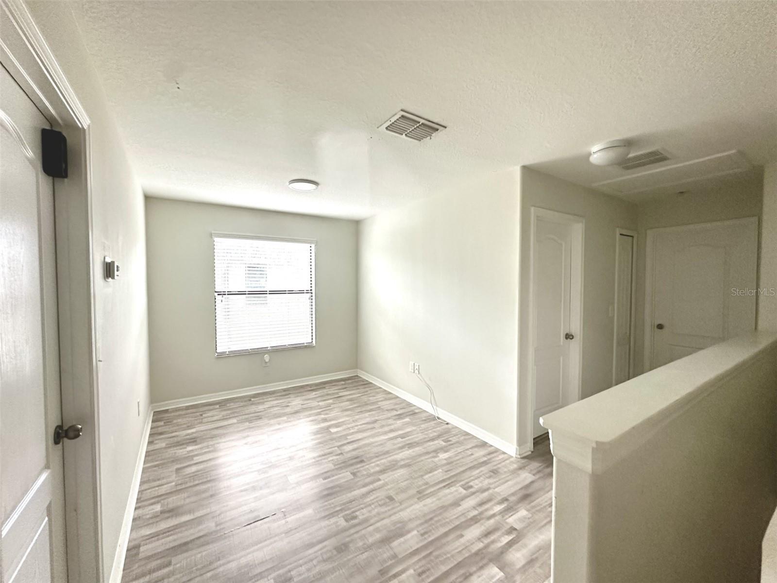 Image 8 of 16 For 20031 Date Palm Way