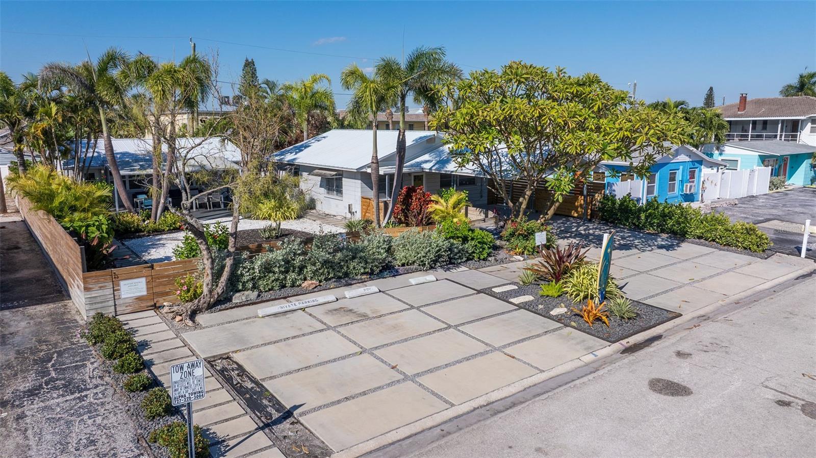 Image 16 of 58 For 627 70th Avenue