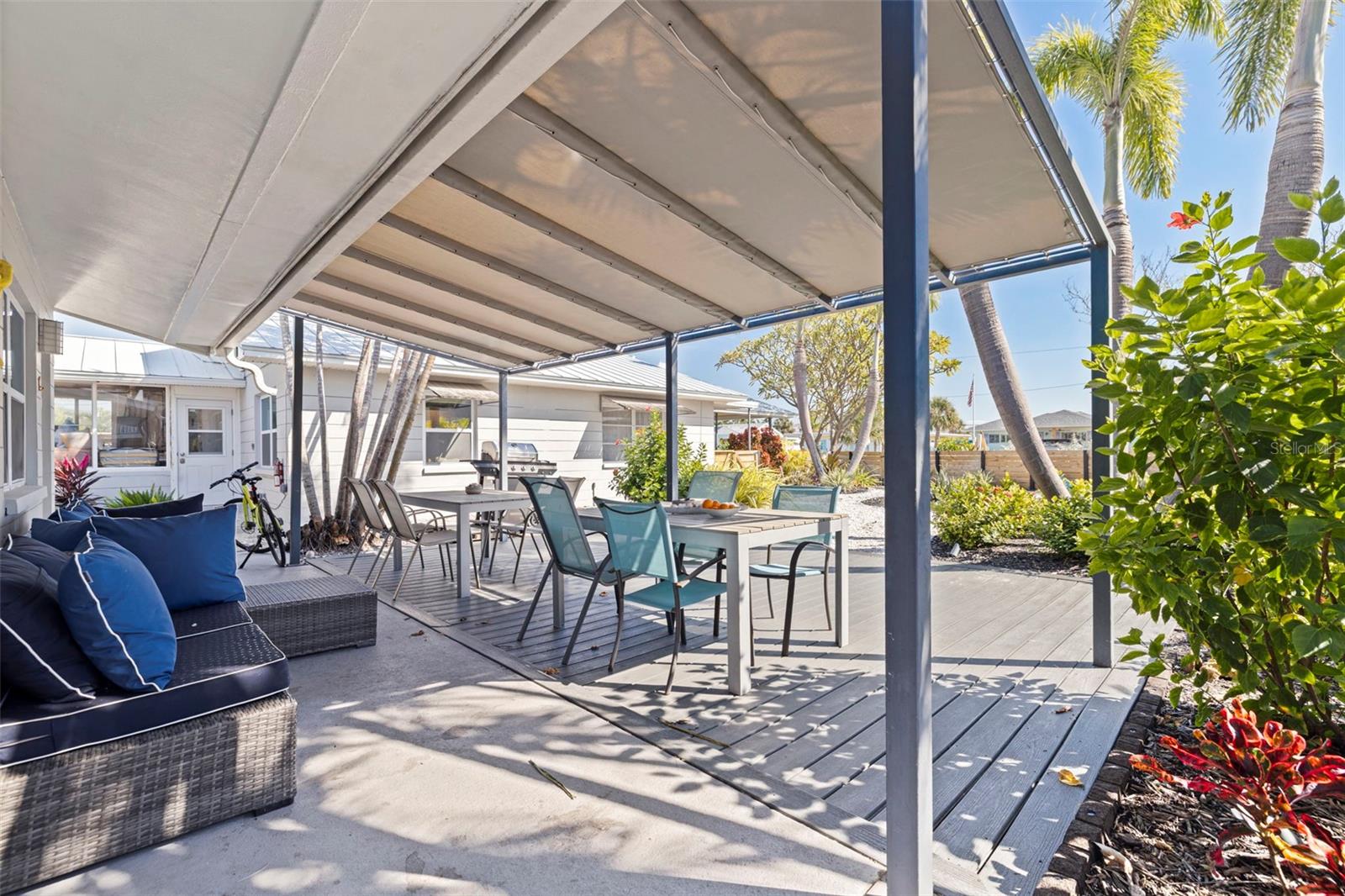 Image 7 of 58 For 627 70th Avenue