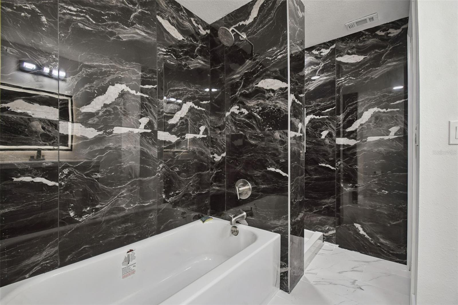 Image 26 of 54 For 7631 Briarwood Drive