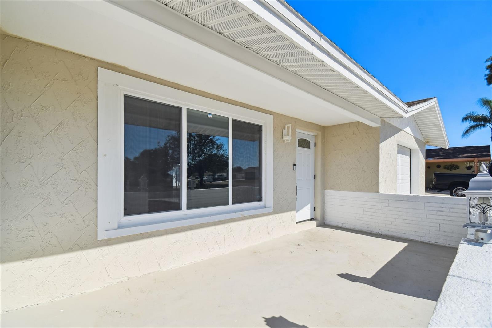 Image 4 of 54 For 7631 Briarwood Drive