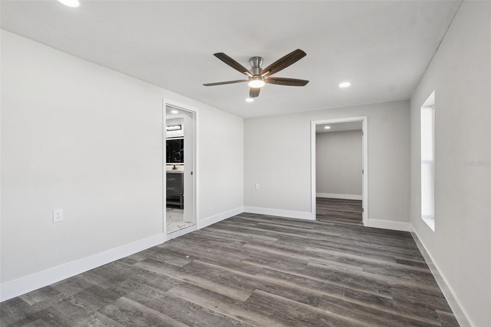 Image 40 of 54 For 7631 Briarwood Drive