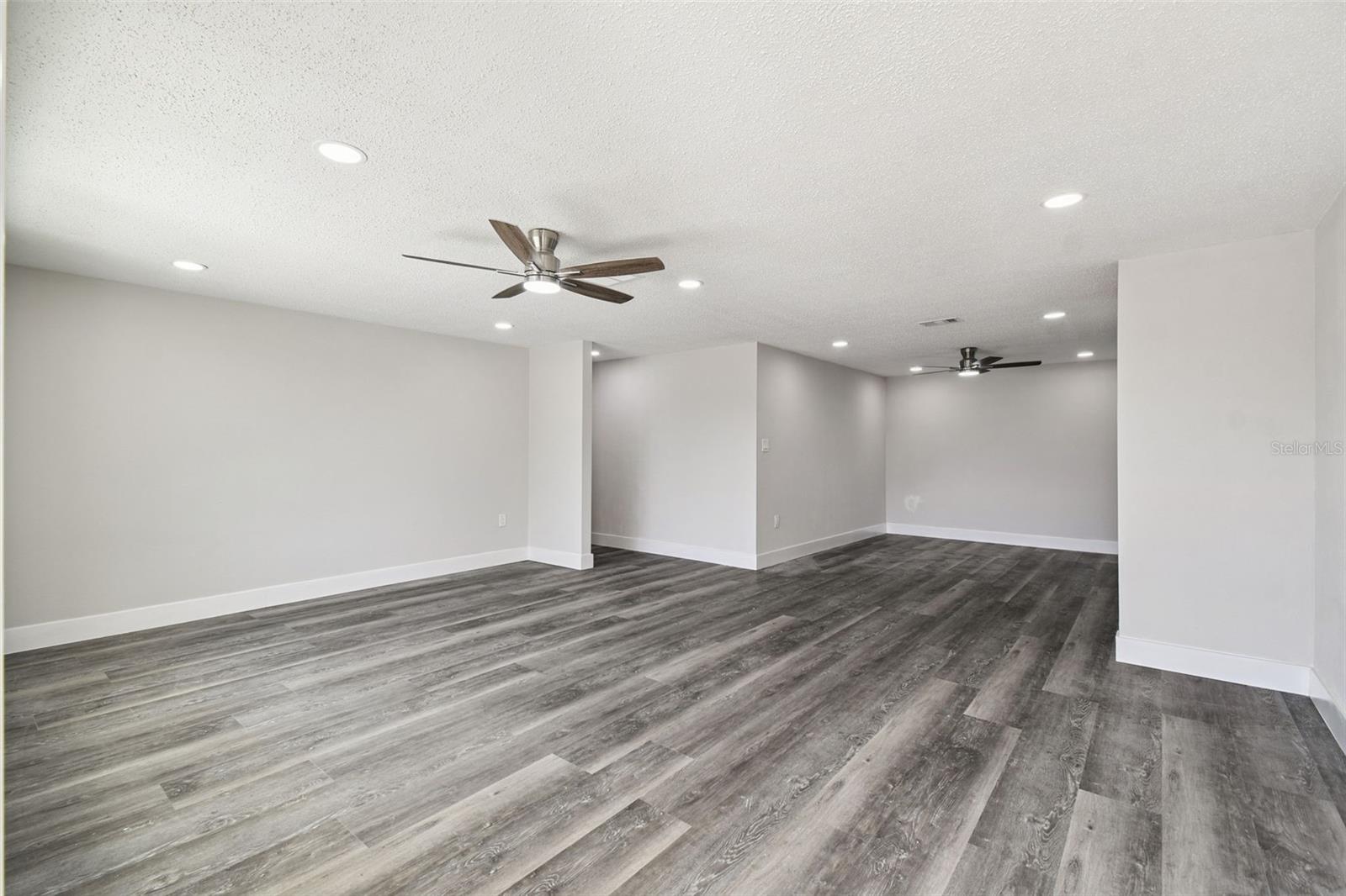 Image 5 of 54 For 7631 Briarwood Drive