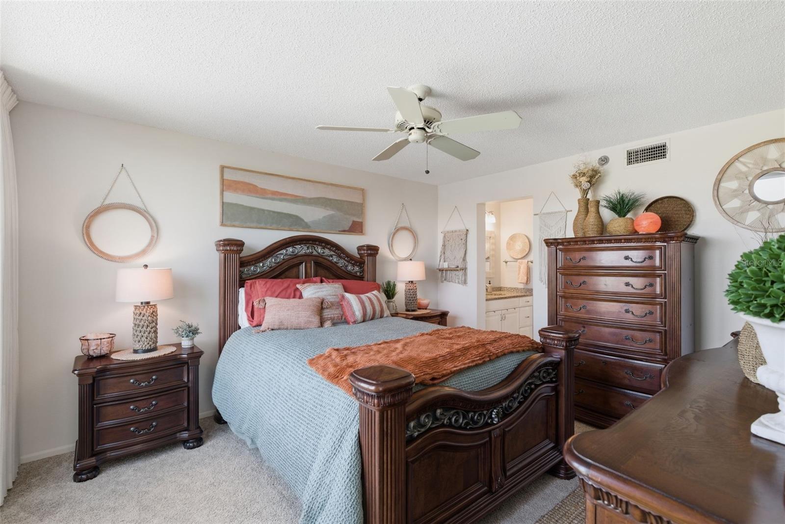 Image 26 of 66 For 4530 Pinebrook Circle 301