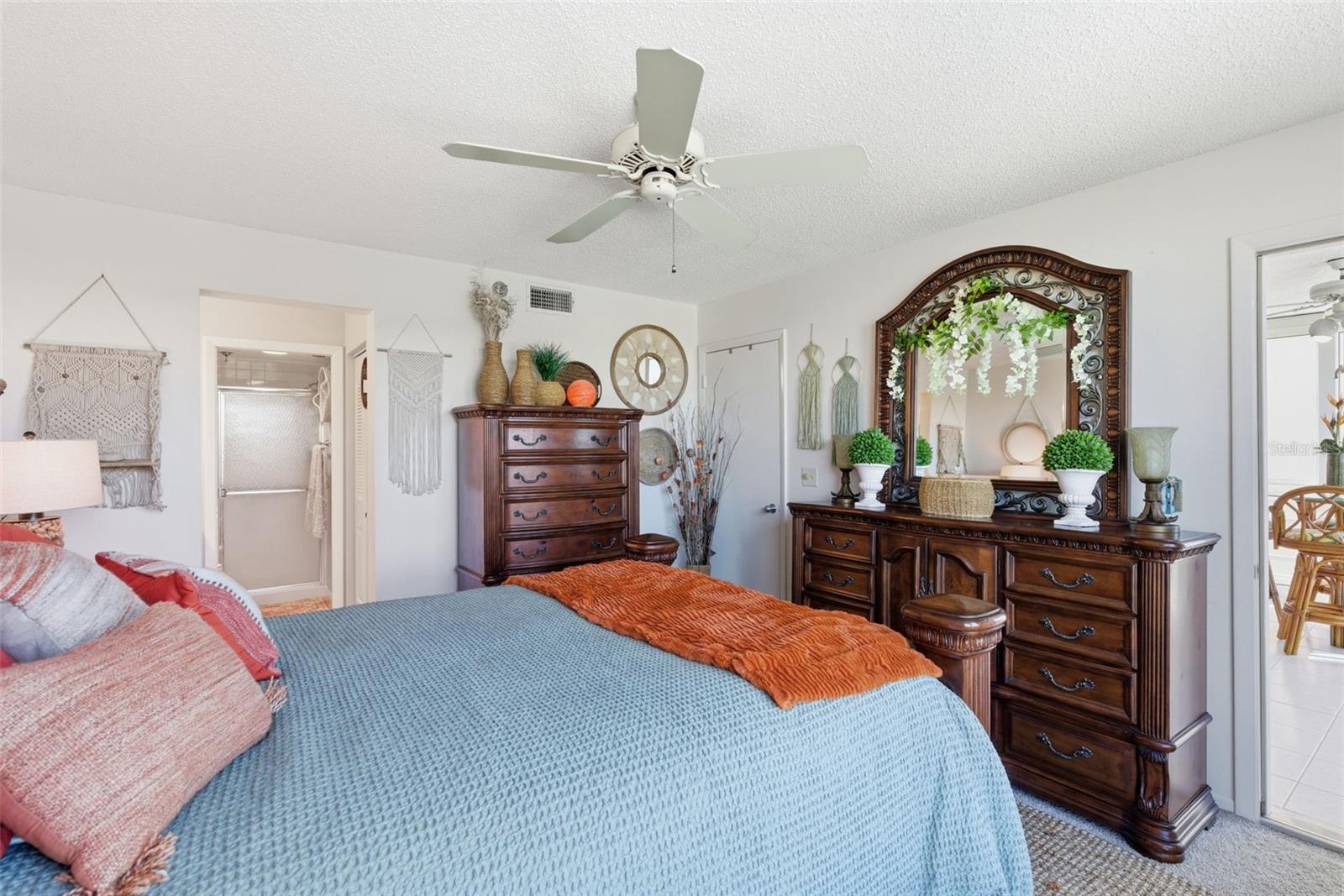 Image 28 of 66 For 4530 Pinebrook Circle 301