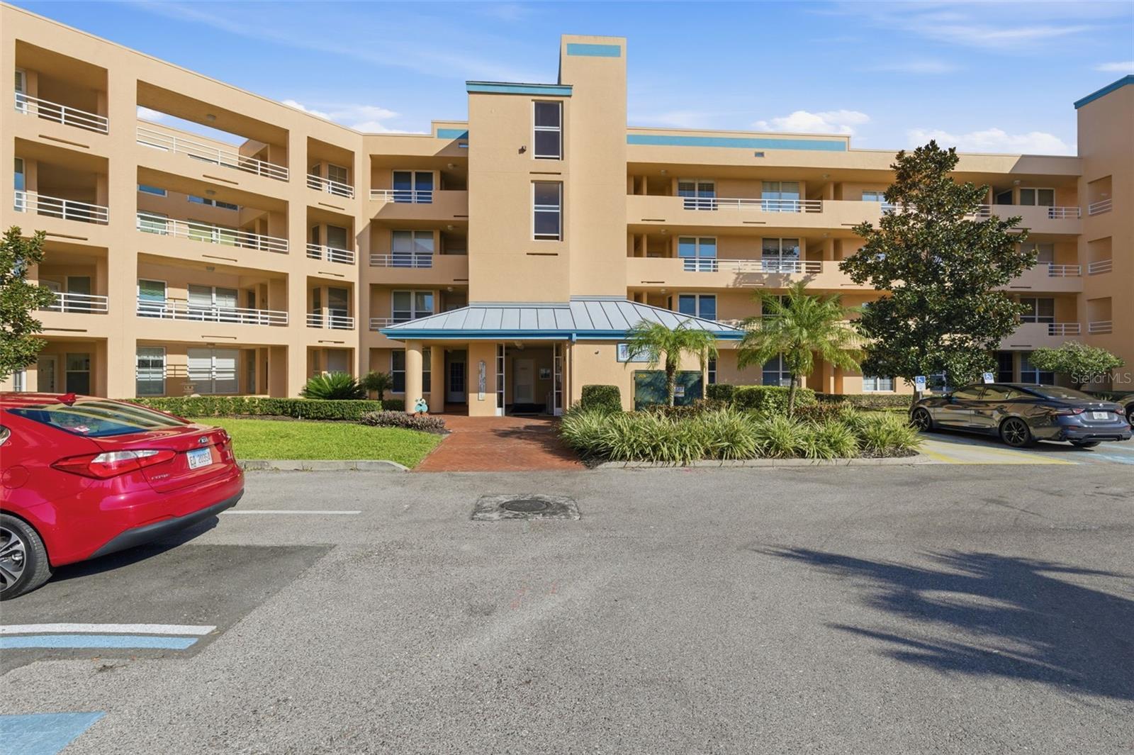 Image 44 of 66 For 4530 Pinebrook Circle 301