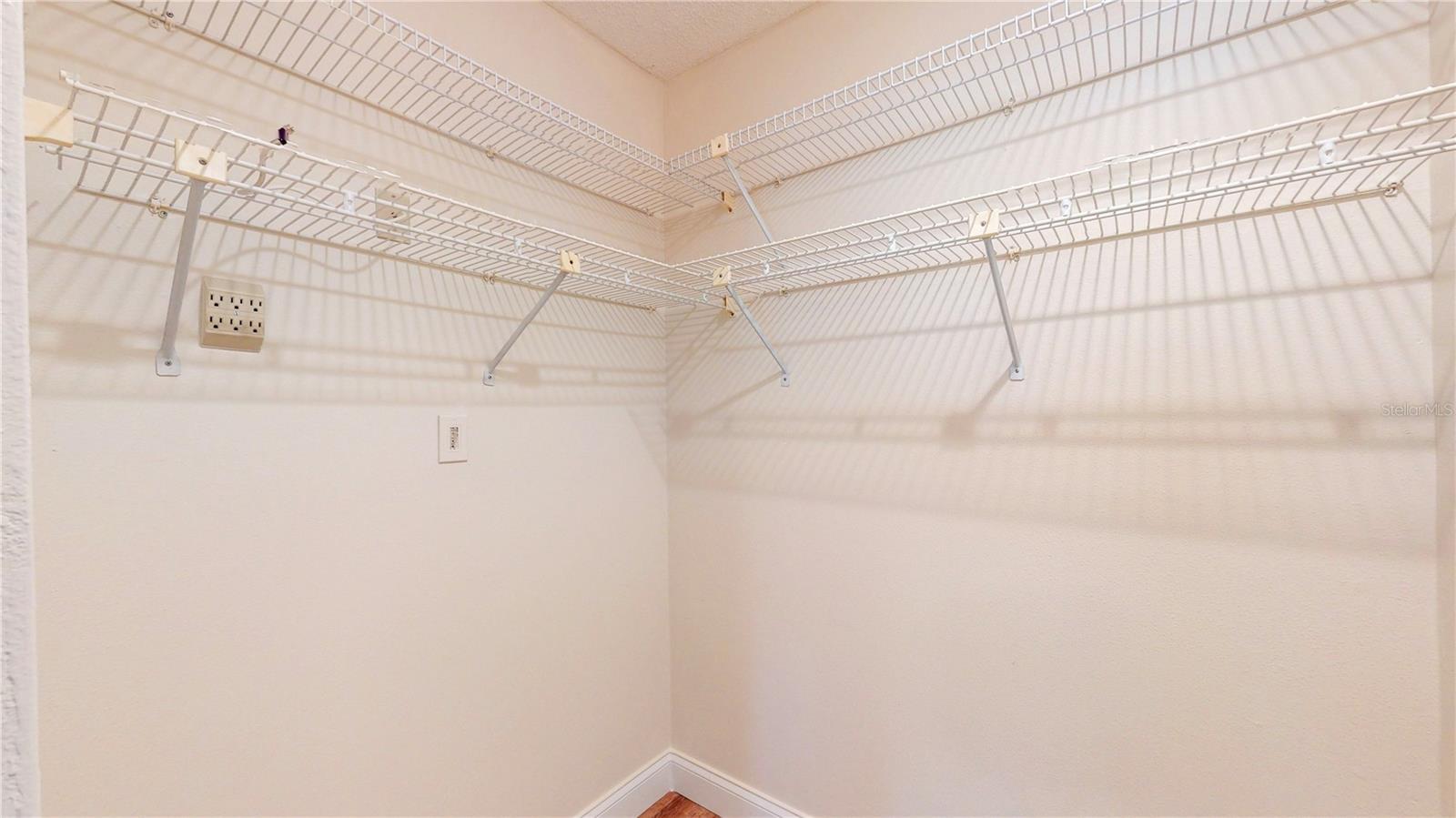 Image 14 of 32 For 1155 Montrose Place