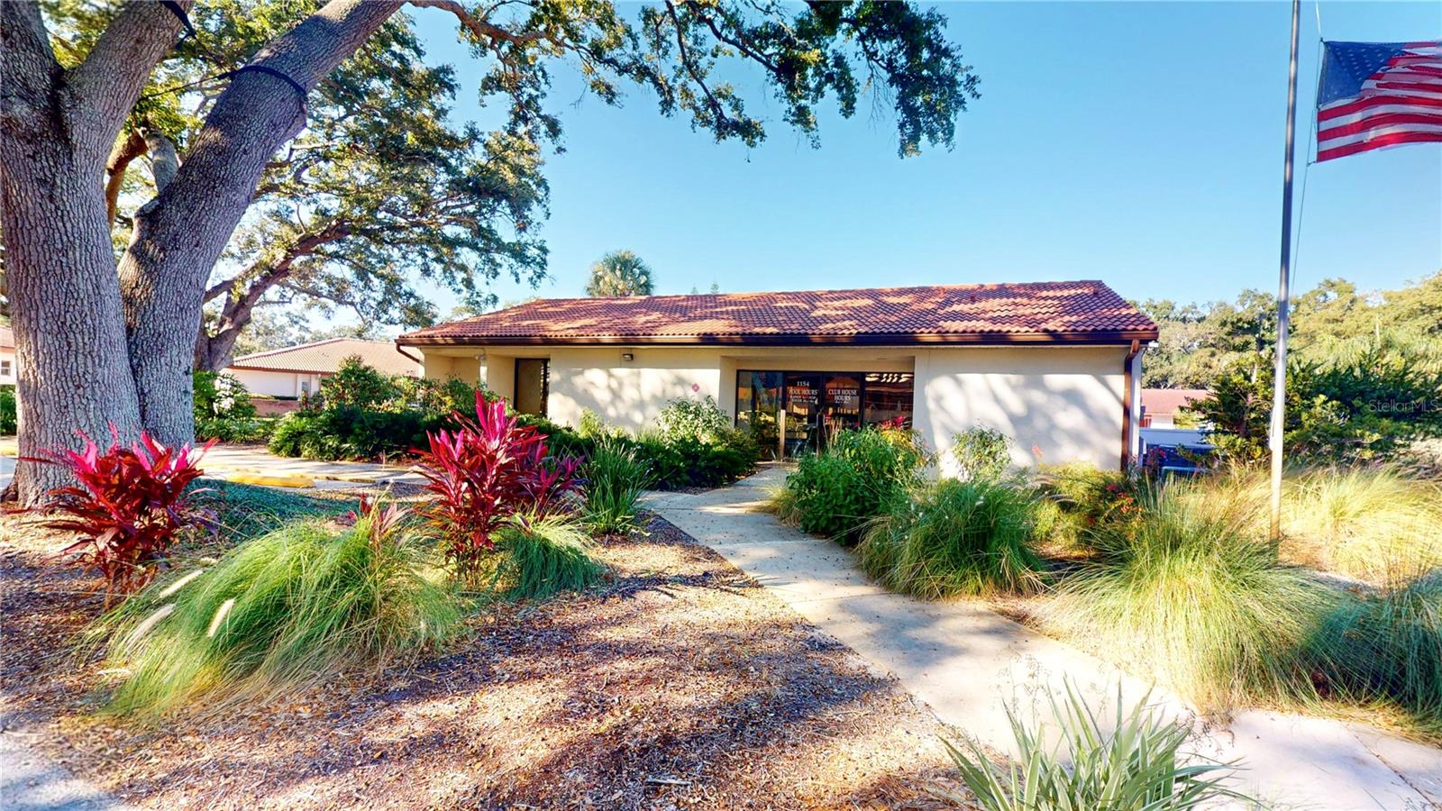 Image 26 of 32 For 1155 Montrose Place