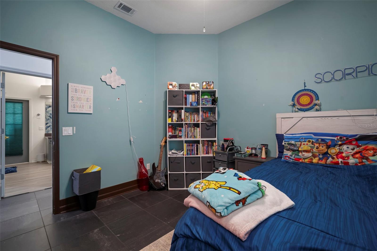 Image 27 of 72 For 424 Summit Chase Drive