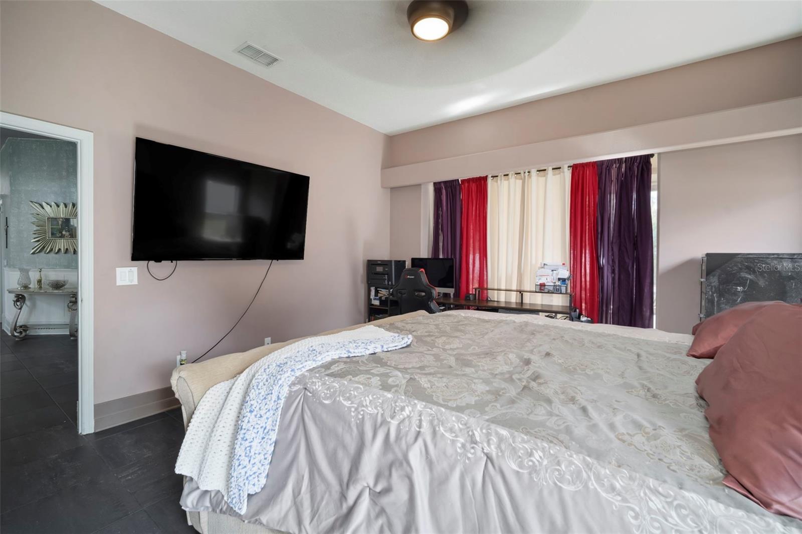 Image 32 of 72 For 424 Summit Chase Drive