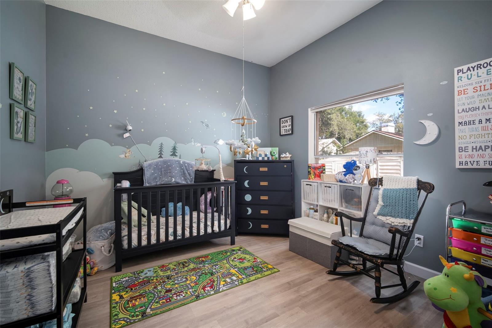 Image 37 of 72 For 424 Summit Chase Drive