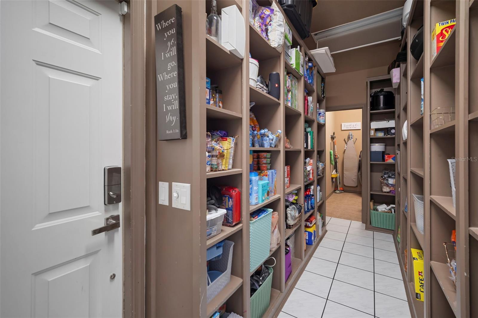 Image 46 of 72 For 424 Summit Chase Drive