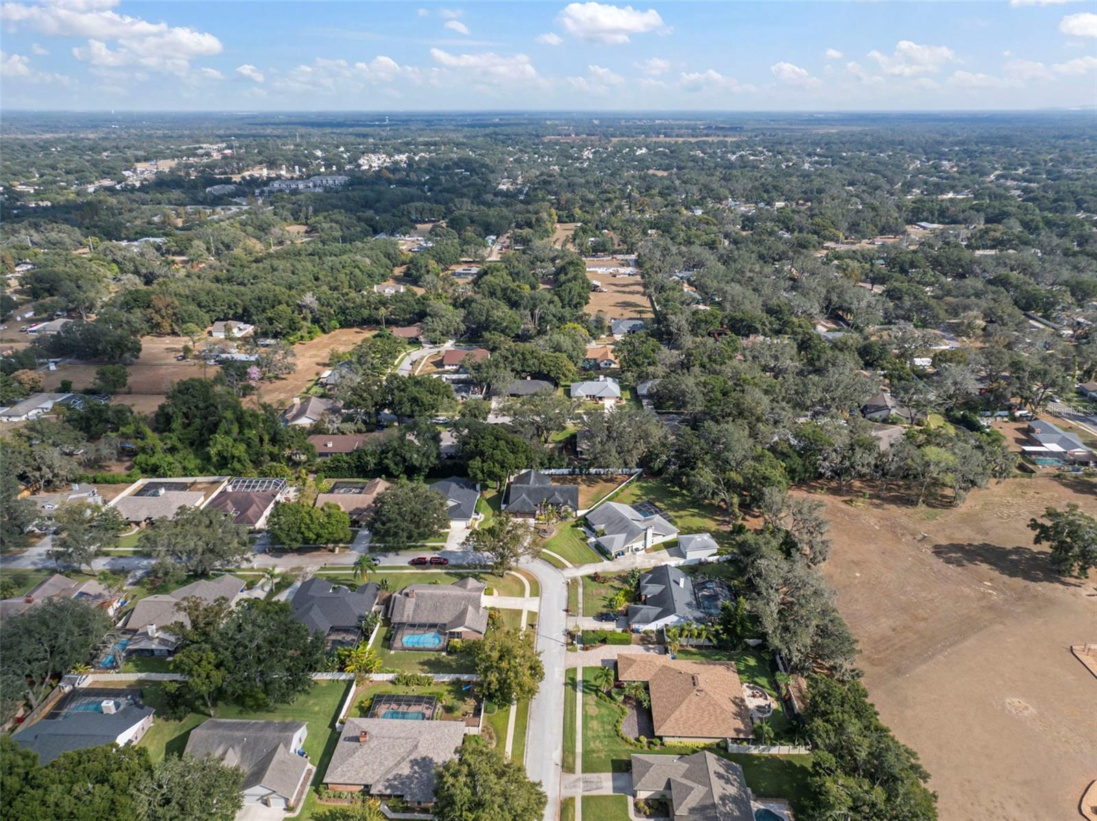 Image 68 of 72 For 424 Summit Chase Drive