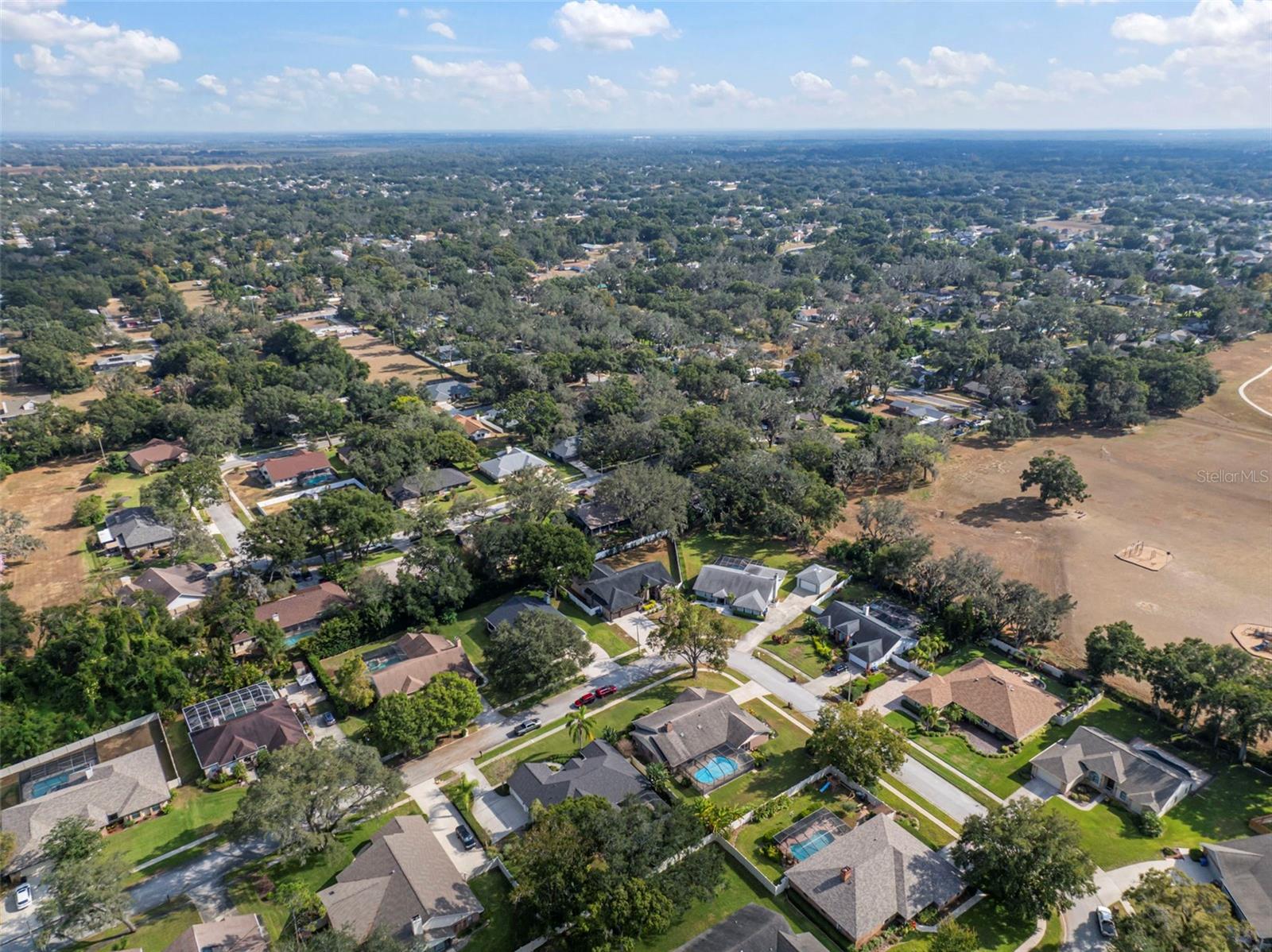 Image 69 of 72 For 424 Summit Chase Drive