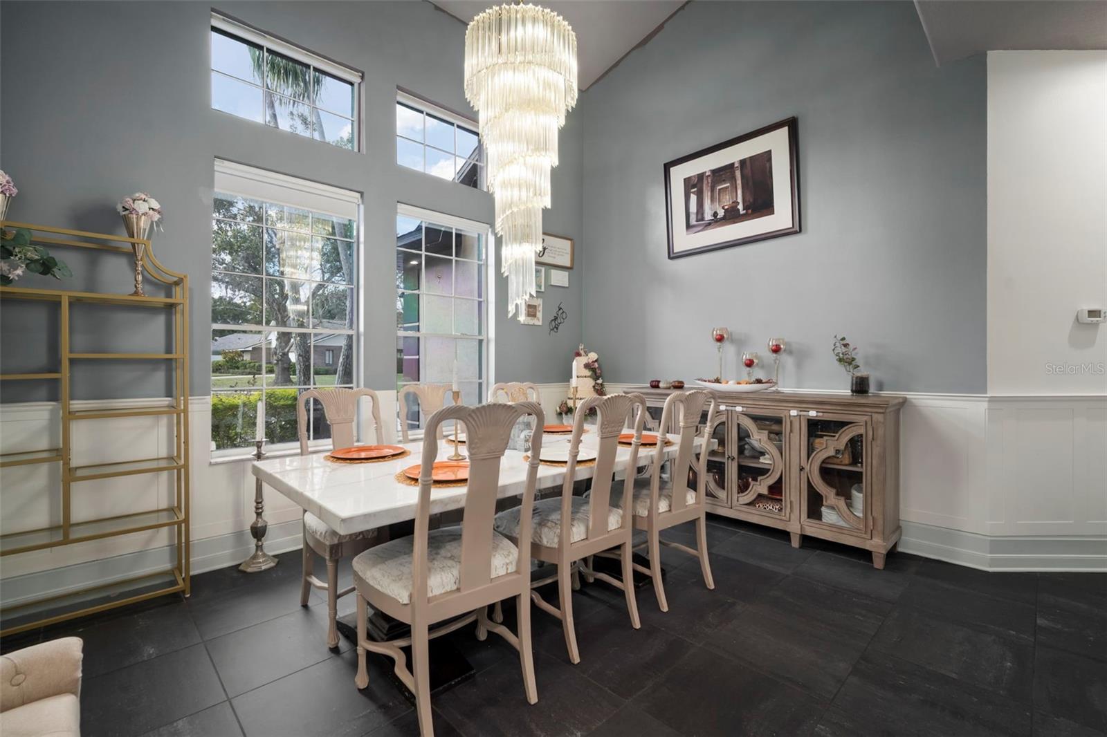 Image 9 of 72 For 424 Summit Chase Drive