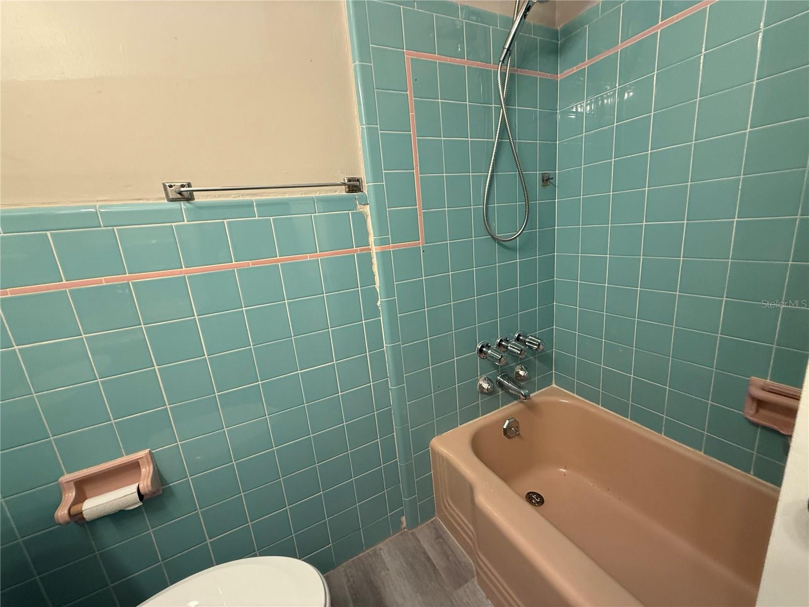 Image 12 of 16 For 3002 Marlin Avenue