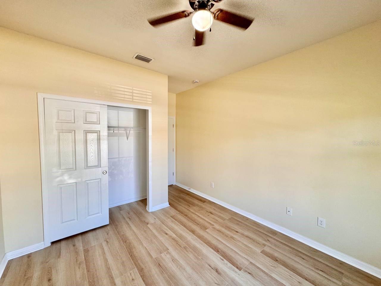 Image 21 of 36 For 610 15th Avenue Nw