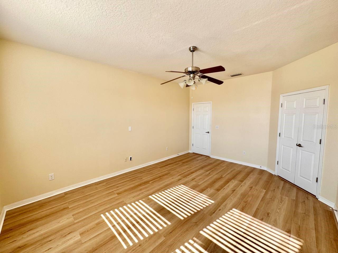 Image 27 of 36 For 610 15th Avenue Nw