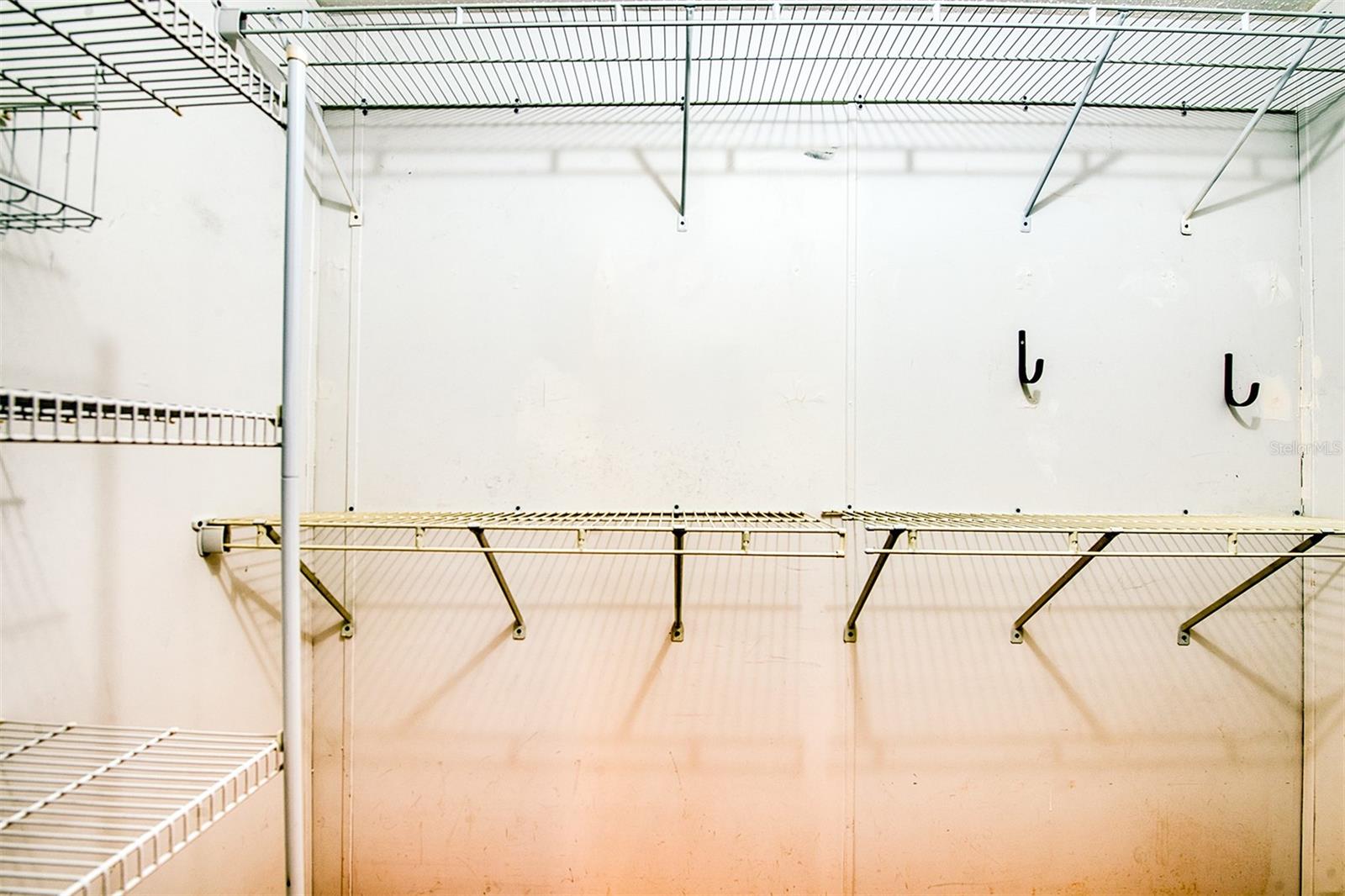 Image 24 of 52 For 8 Pelican Drive N