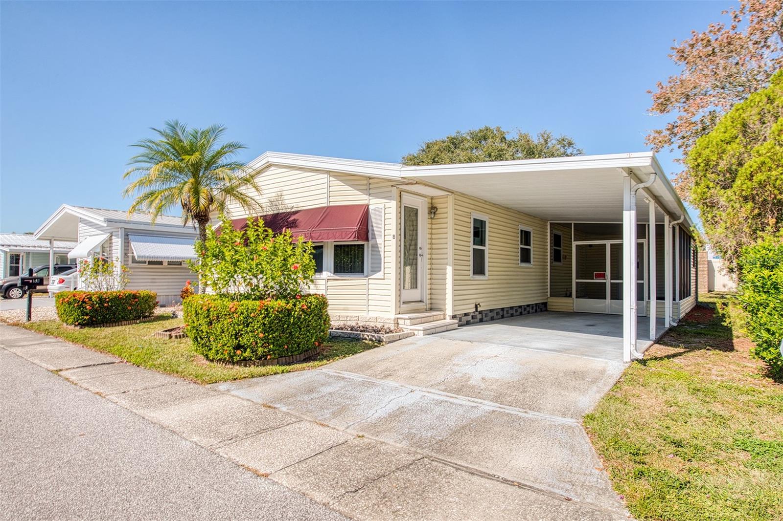 Image 35 of 52 For 8 Pelican Drive N