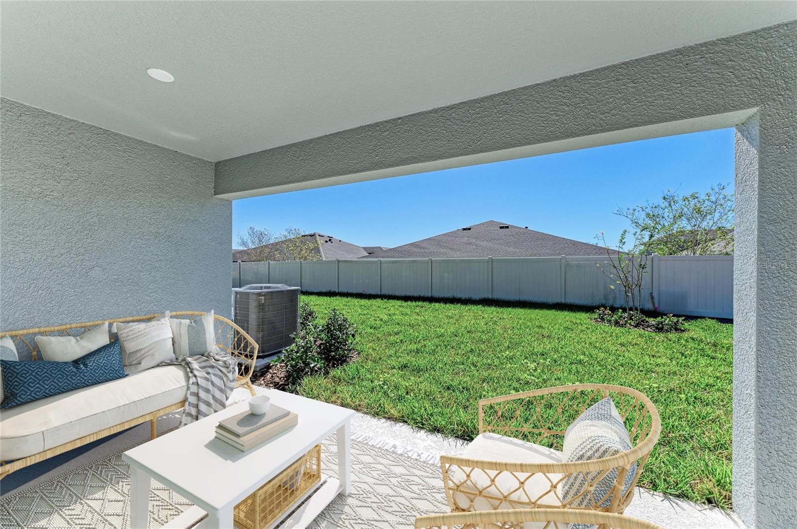 Image 24 of 26 For 12377 Oak Hill Way